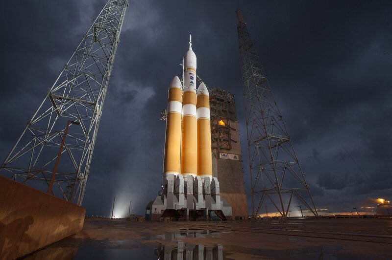 Rocket on Launch Pad — Gray, Dramatic