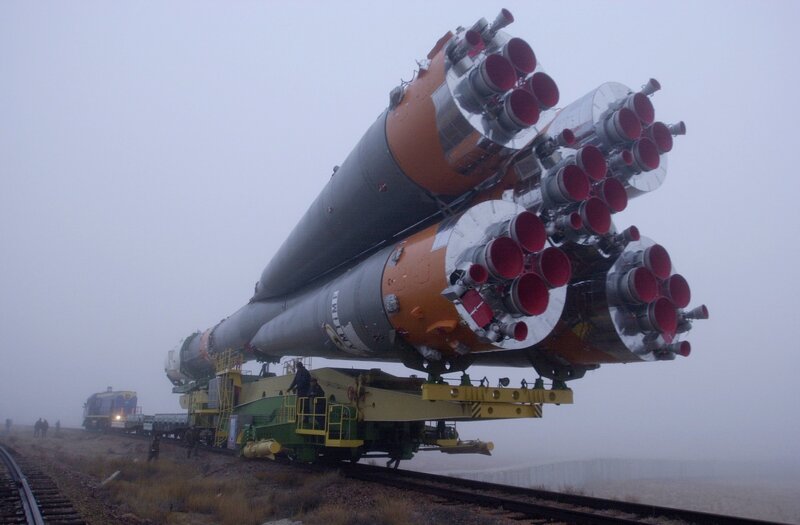 Rocket on Train — Gray