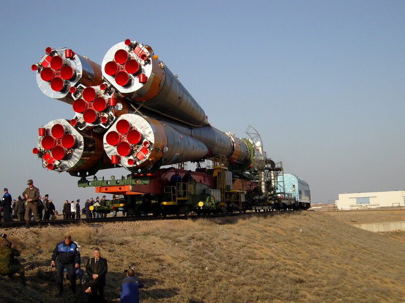 Rocket on Transport Train — Gray