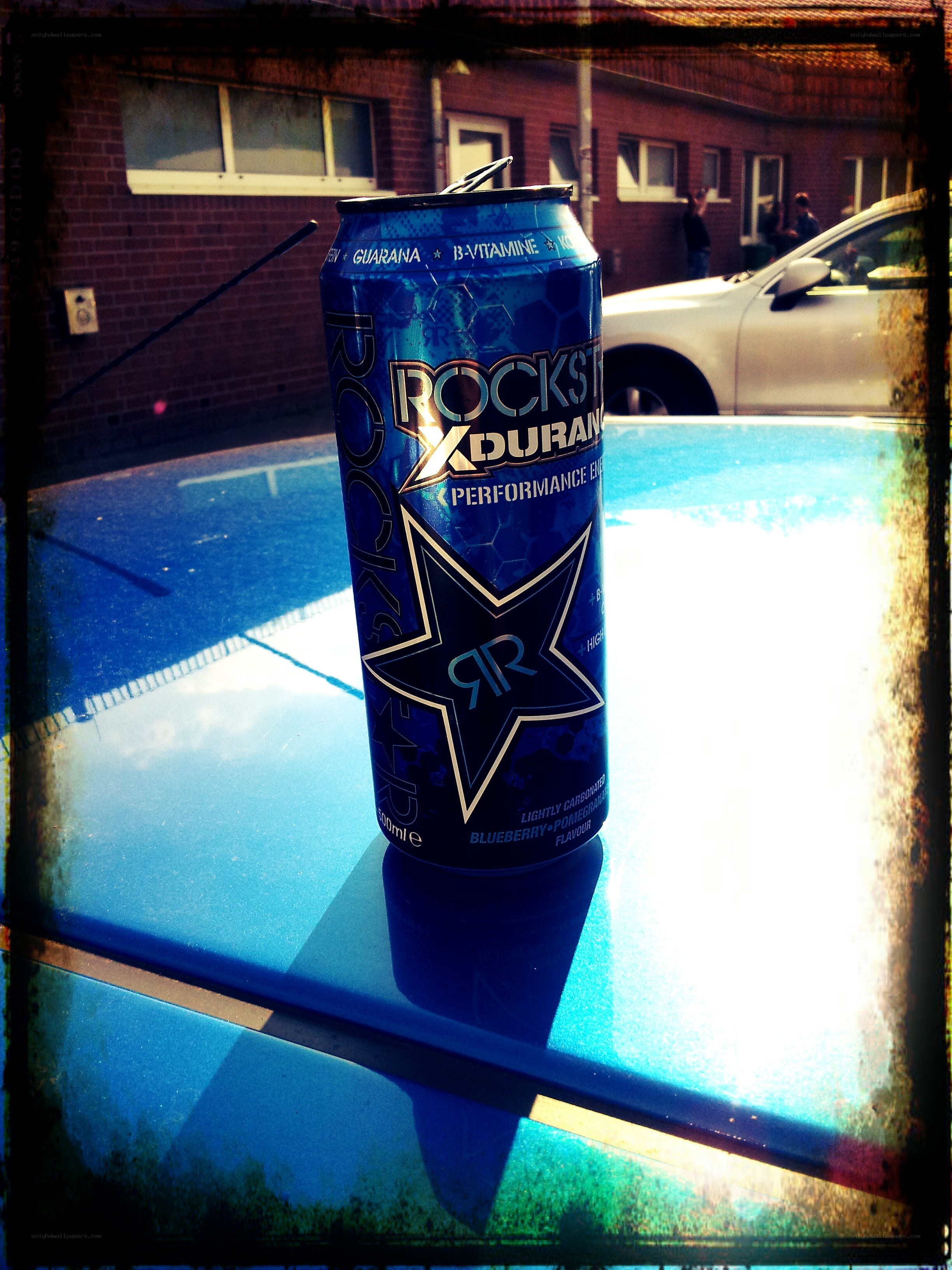 Rockstar energy drink can