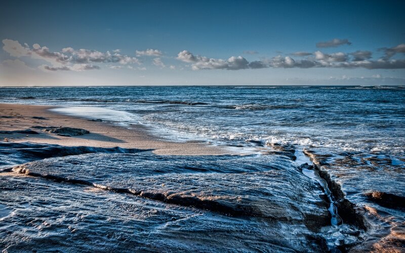 Rocky Beach at Low Tide — Blue, Calm