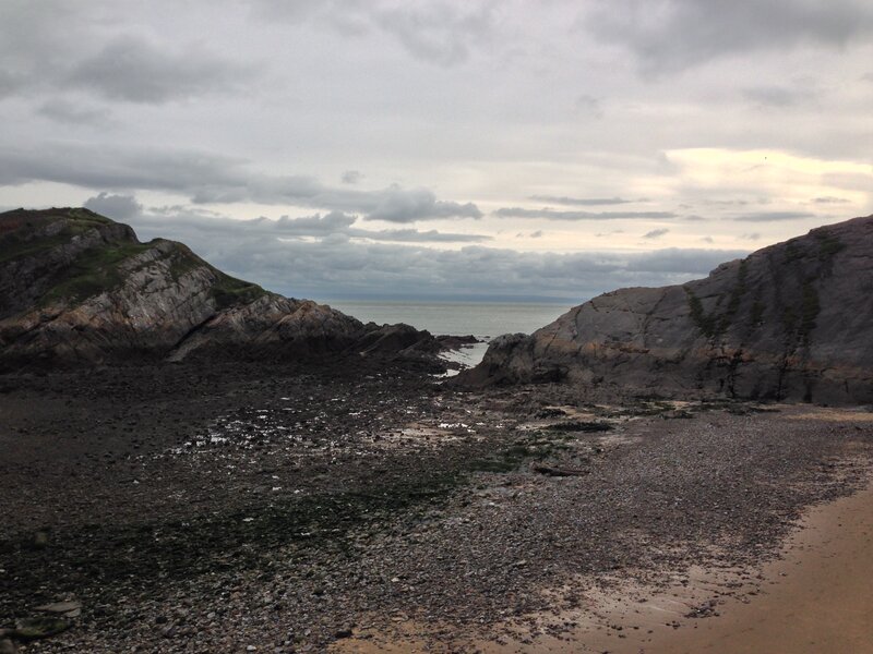 Rocky Beach at Low Tide — Gray, Overcast