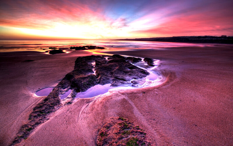 Rocky Beach at Sunset — Pink, Dramatic