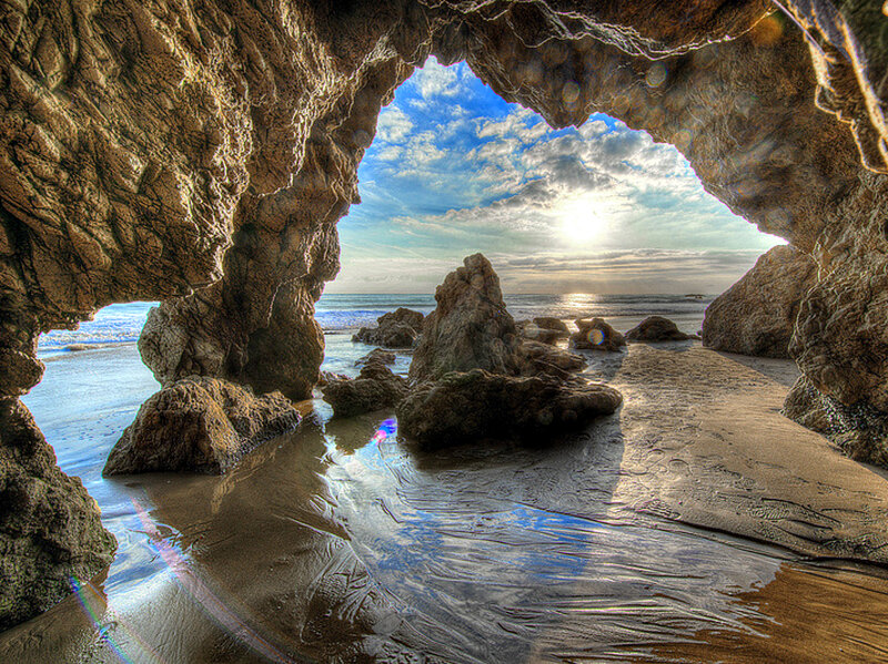 Rocky Beach Cave — Blue