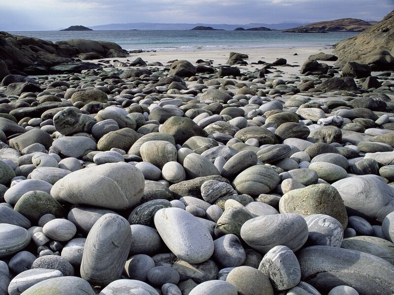 Rocky beach with pebbles