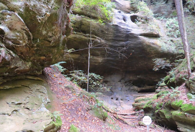 Rocky Cave Entrance — Green