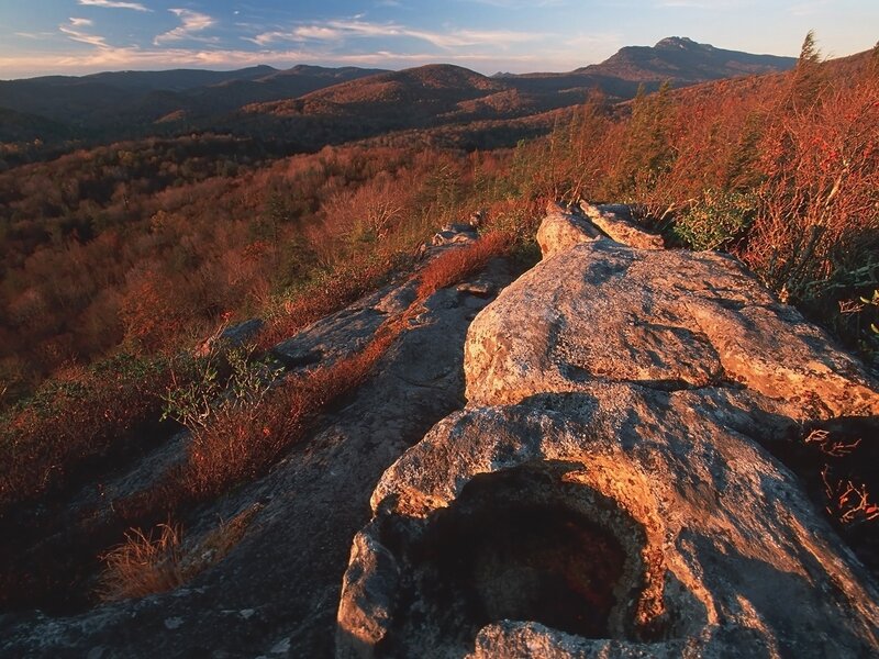 Rocky Cliff Edge — Brown