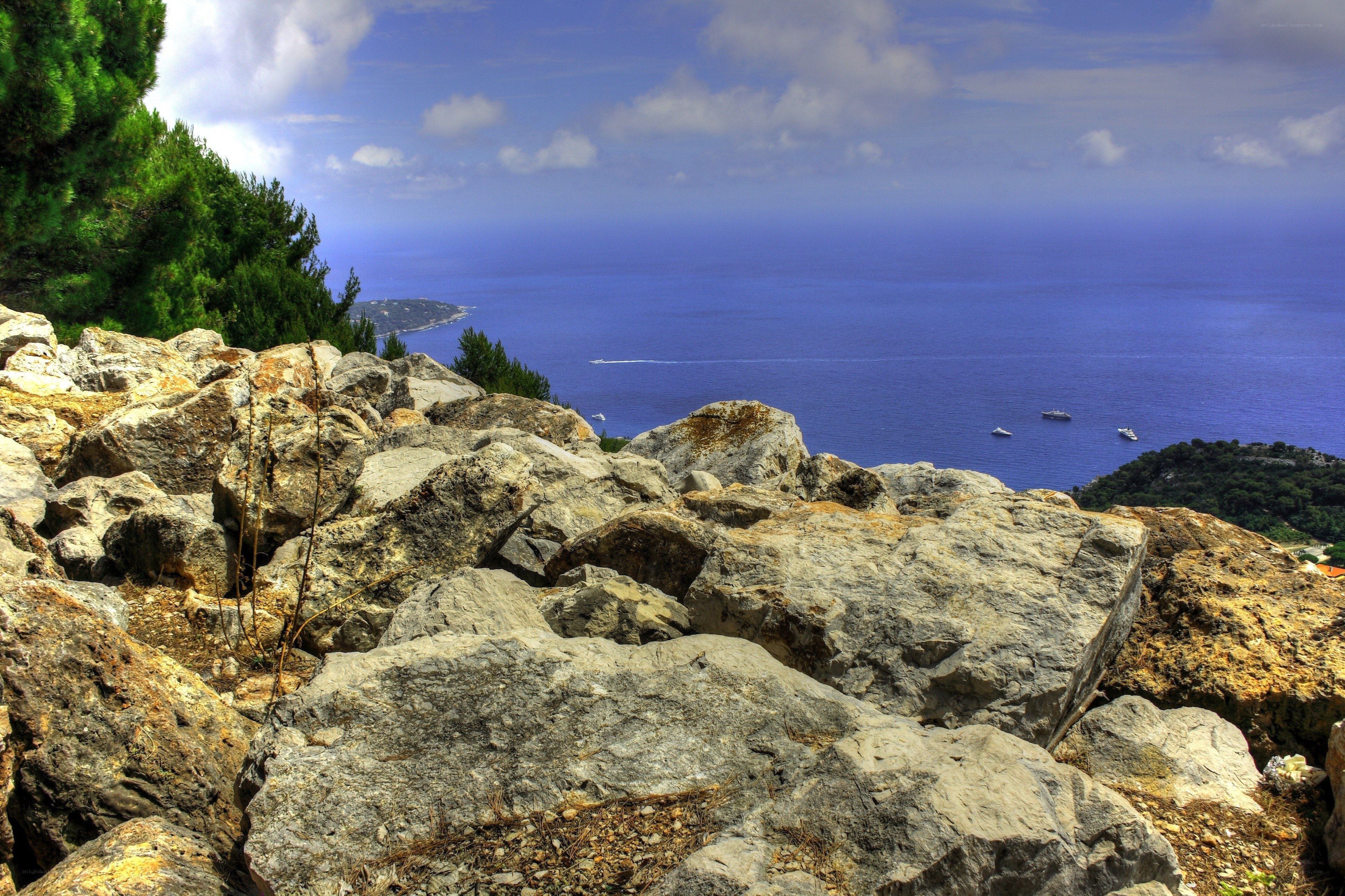 Rocky cliff overlooking the sea