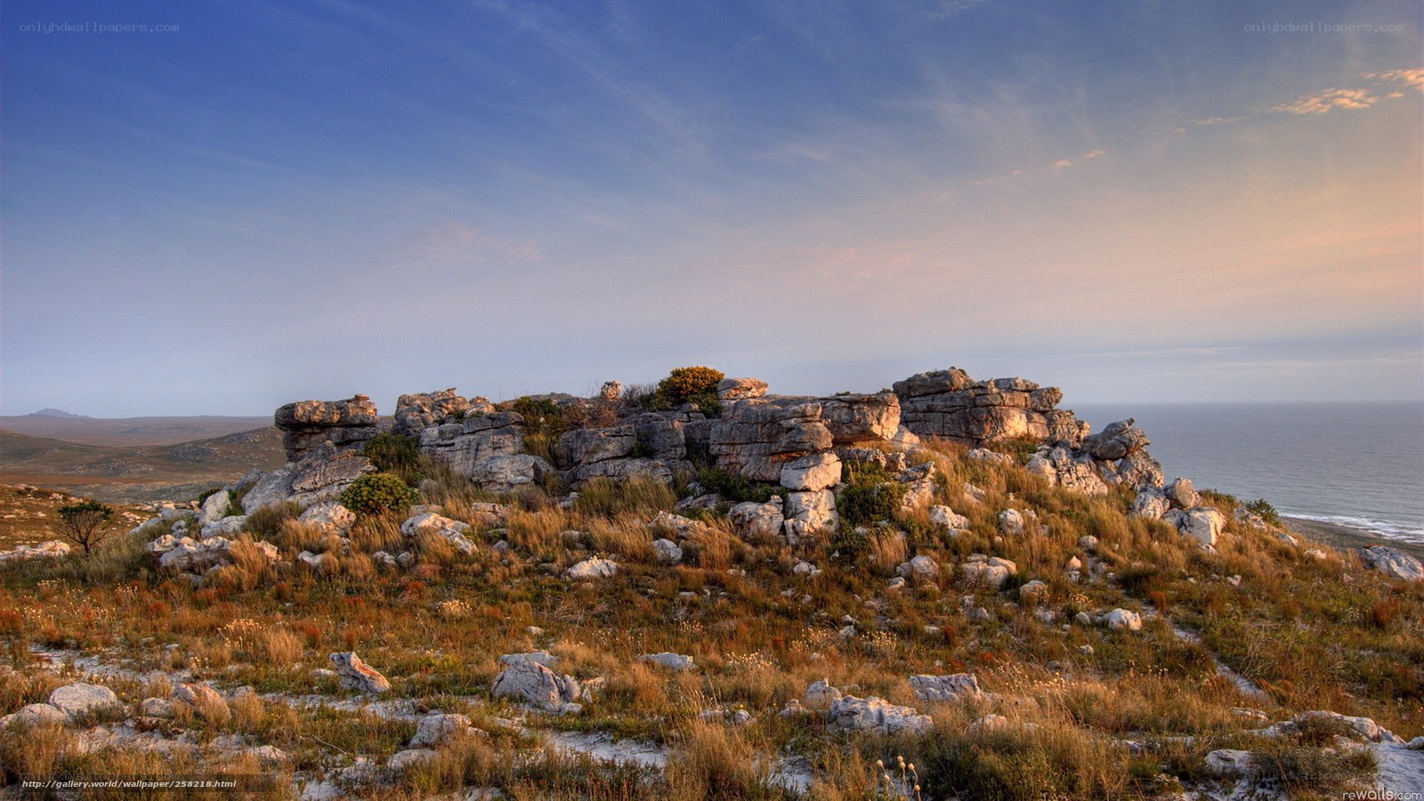 Rocky cliff overlooking the sea