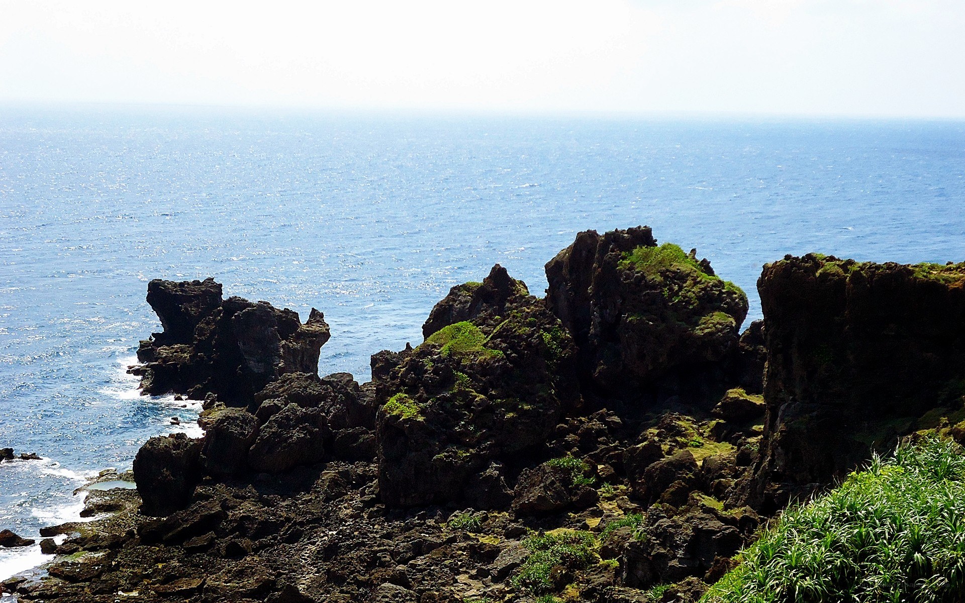 Rocky coastline overlooking the ocean