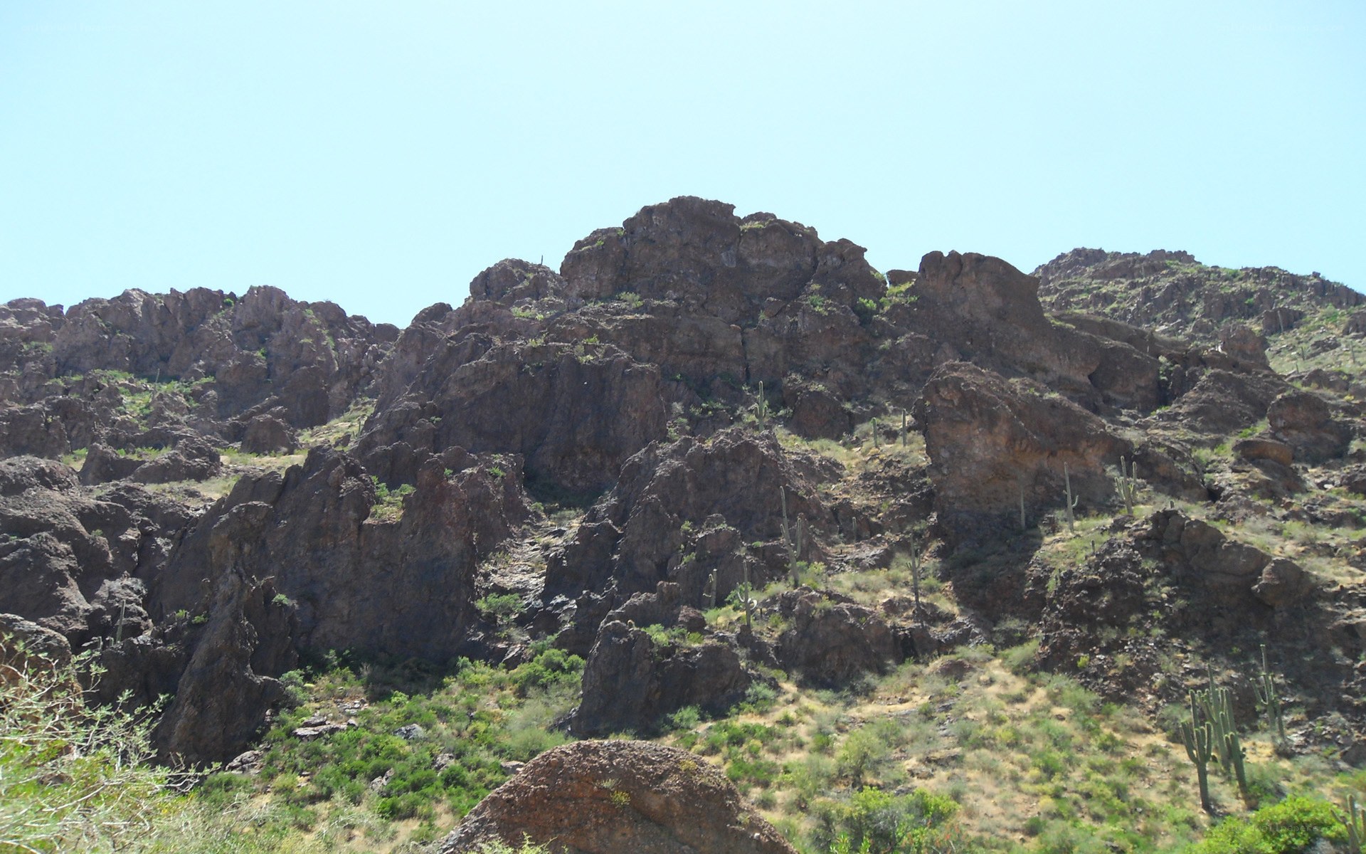 rocky desert mountain landscape
