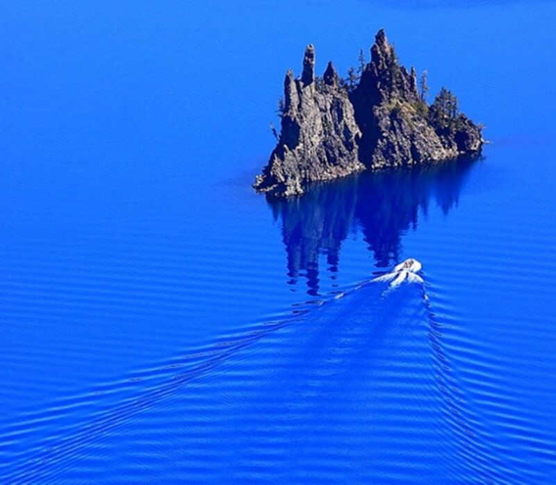 Rocky Island in Lake — Blue, Serene, Afternoon, Photograph
