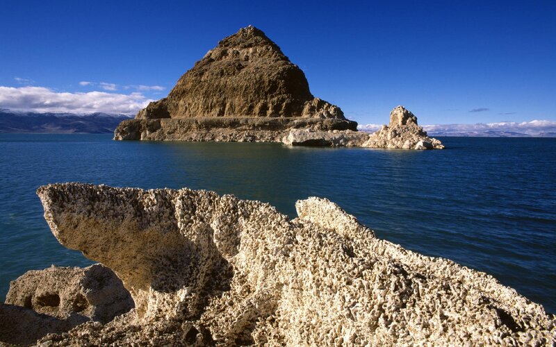 Rocky Island in Lake — Blue, Serene