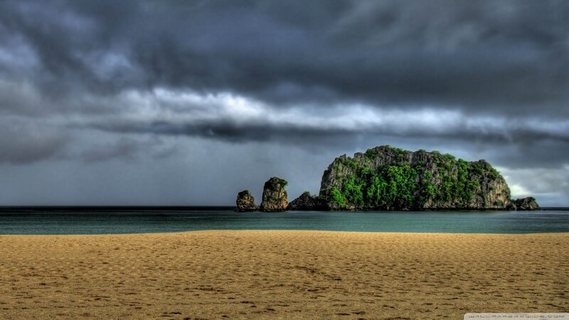 Rocky Island in Ocean — Gray