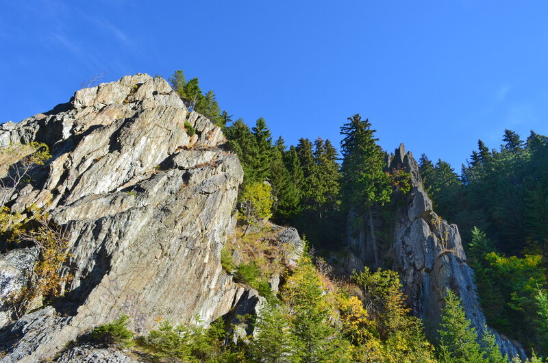 Rocky Mountain Cliffs — Blue