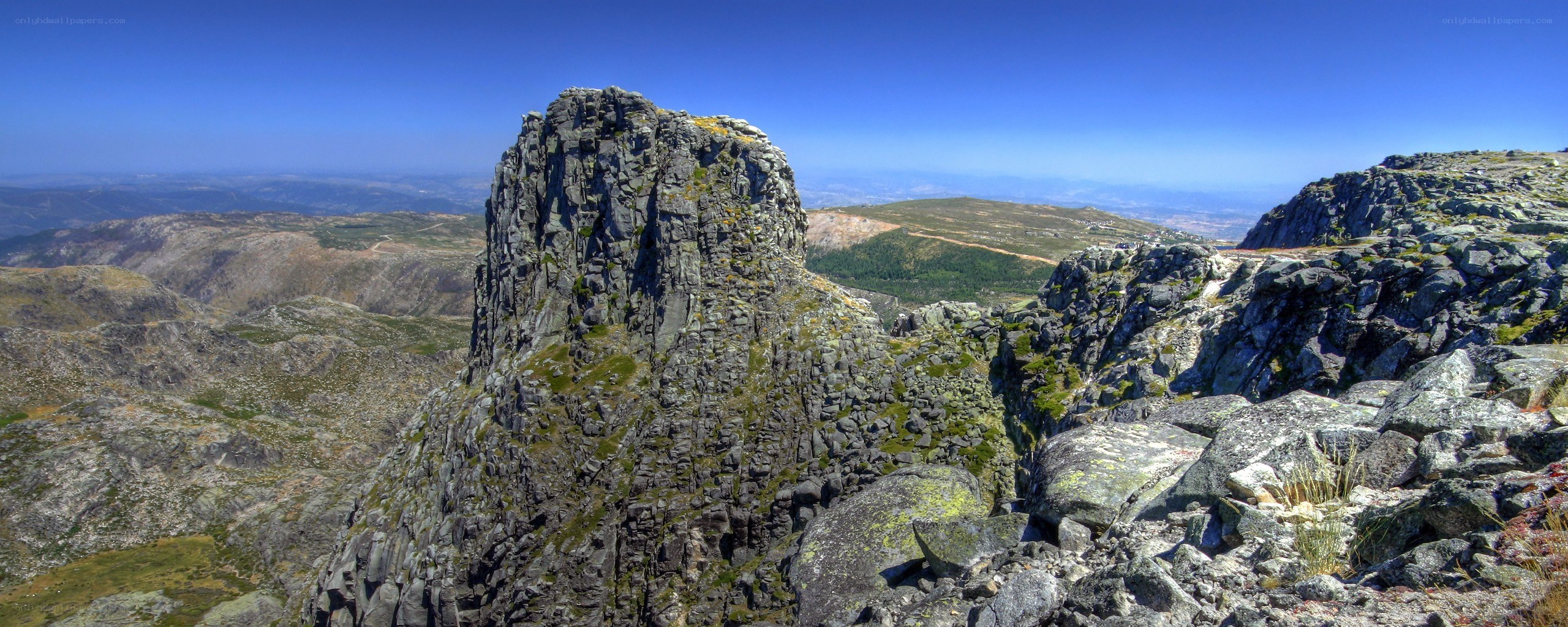 Rocky mountain peak panorama