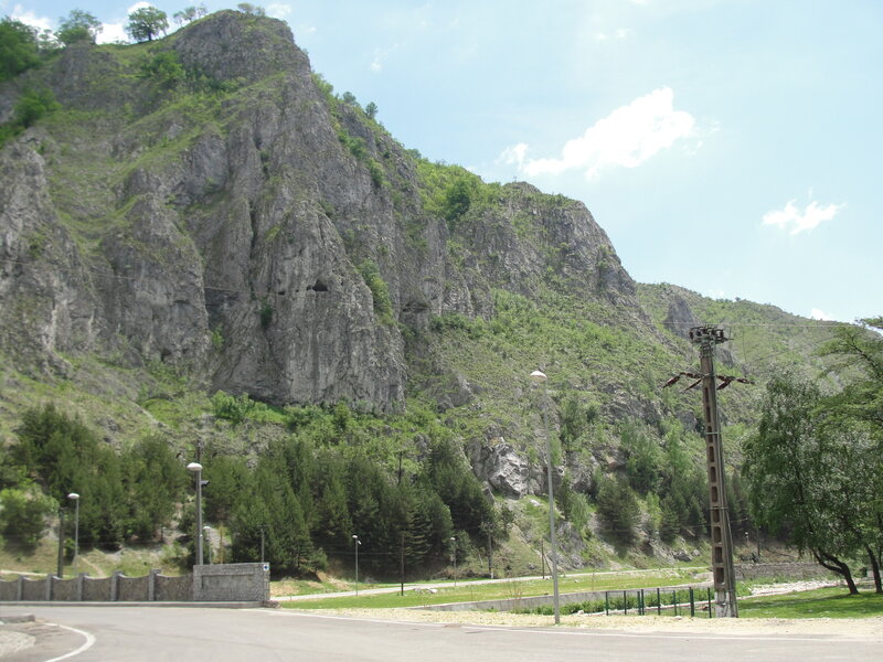 Rocky Mountain Slope — Green