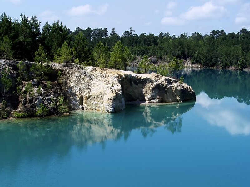 Rocky Outcrop in Blue Lake