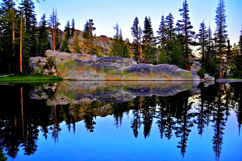 Rocky Outcrop in Lake — Blue