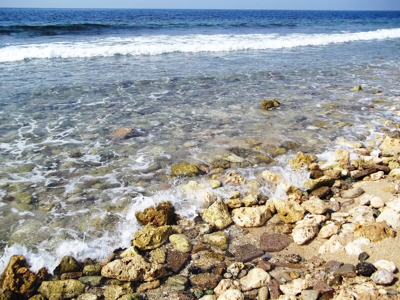 Rocky Shoreline Waves — Blue