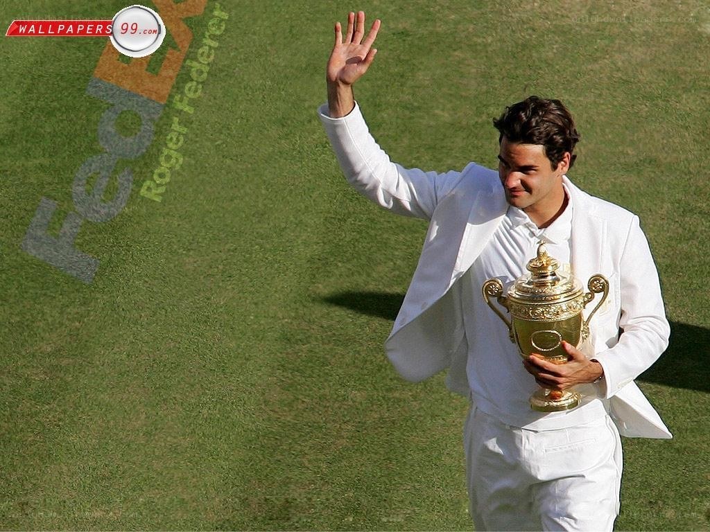 Roger Federer holding trophy