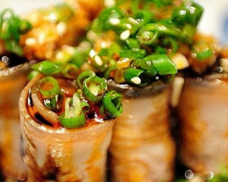 Rolled Food with Green Onions