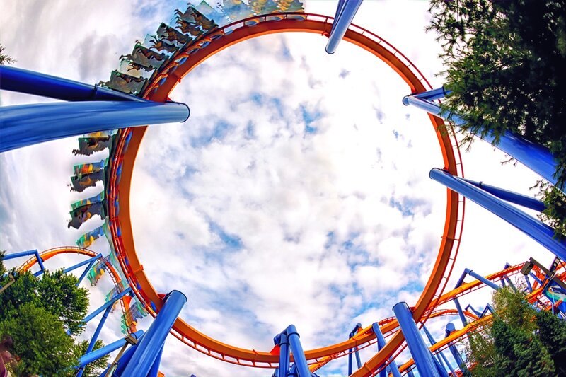 Roller Coaster Loop — Orange, Dynamic