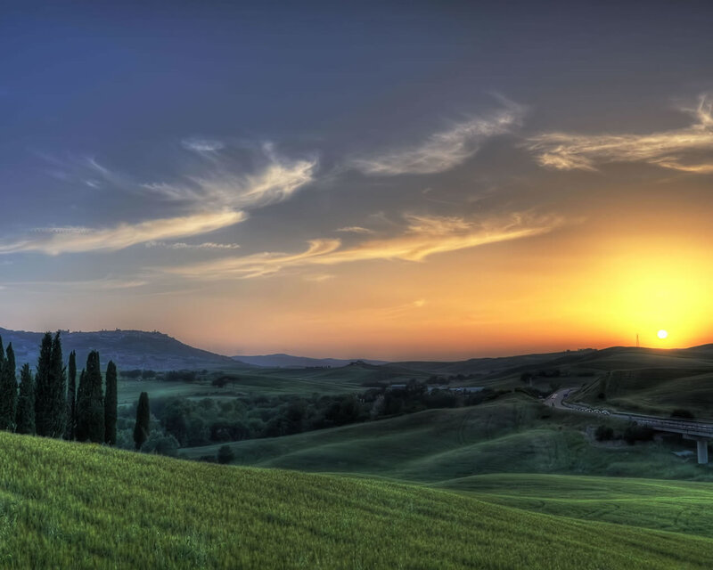Rolling Hills at Sunset — Green