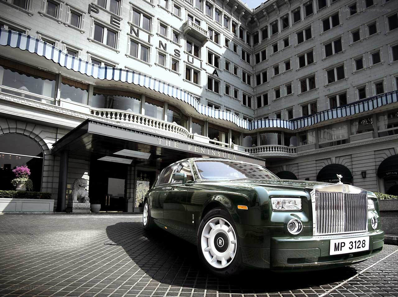 Rolls-Royce at Peninsula Hotel