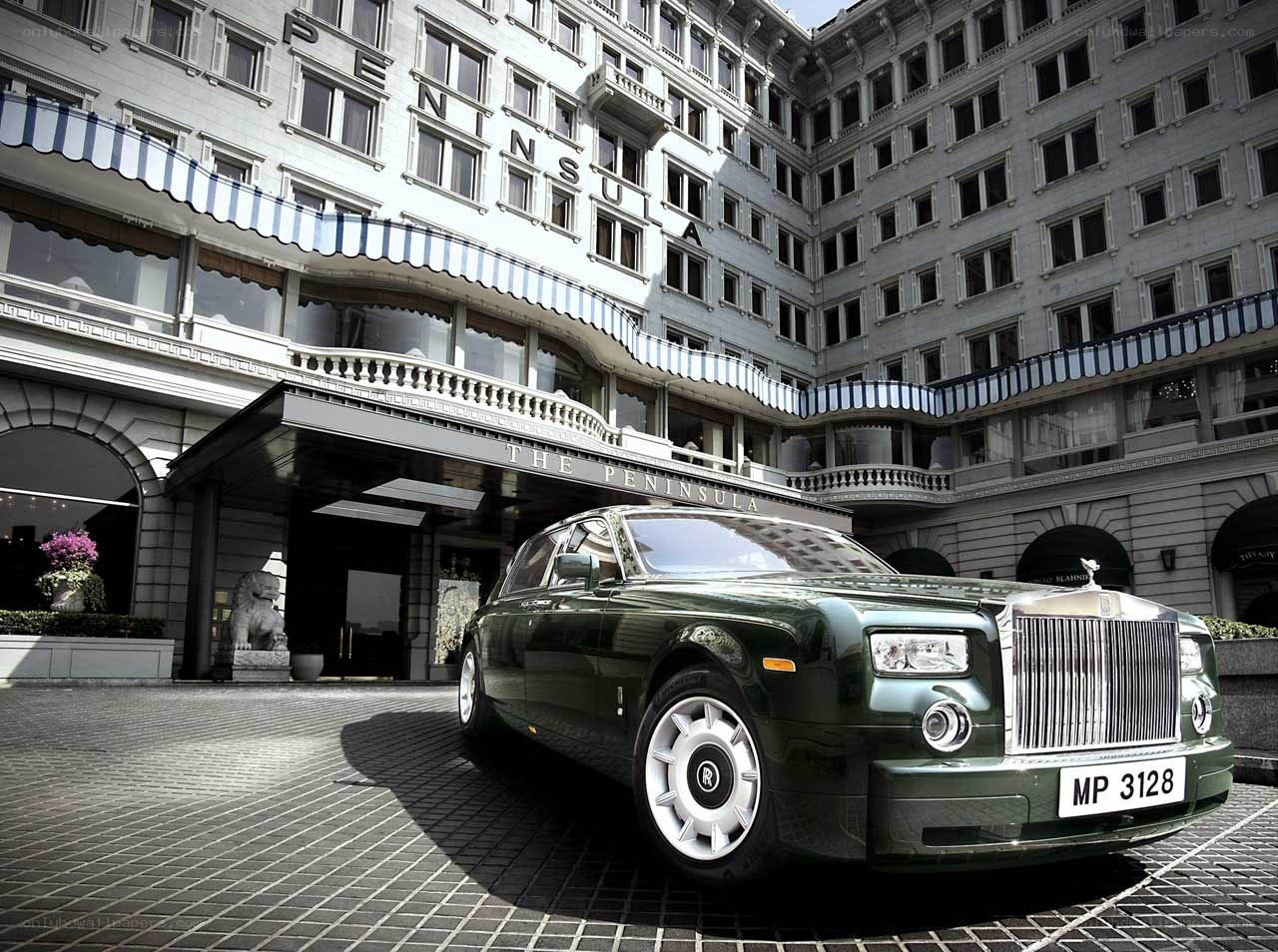 Rolls-Royce at Peninsula Hotel