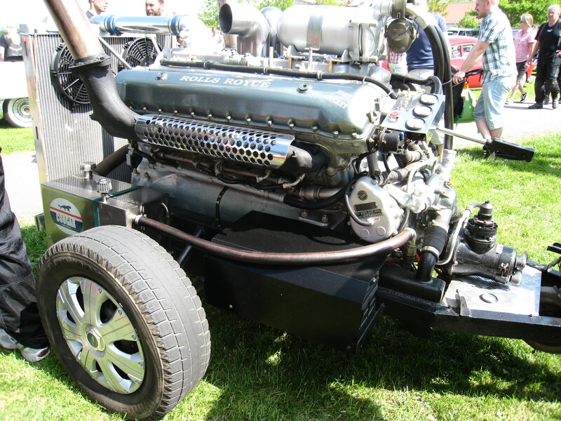 Rolls Royce Engine — Green