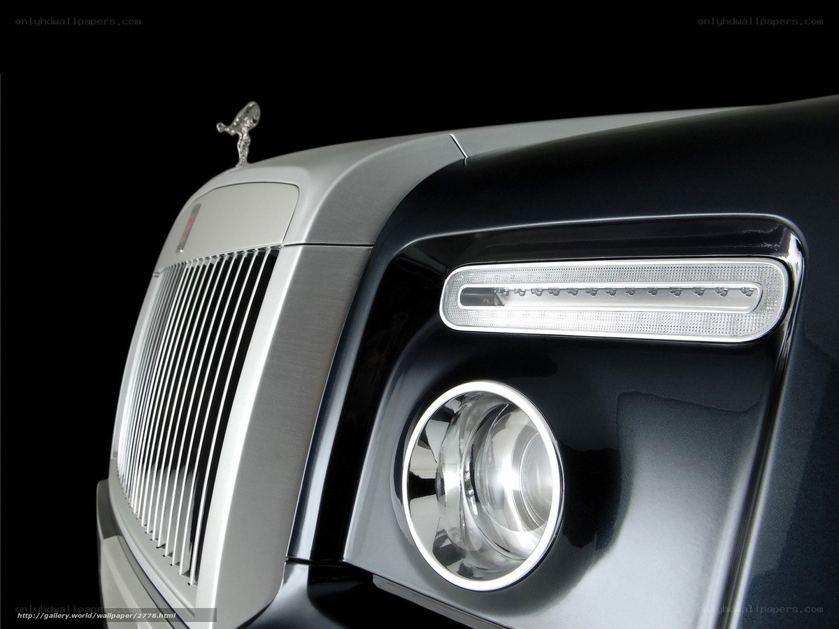 Rolls-Royce front grille and headlight