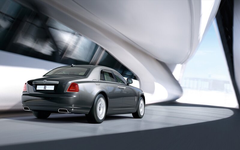 Rolls-Royce Ghost in modern architecture