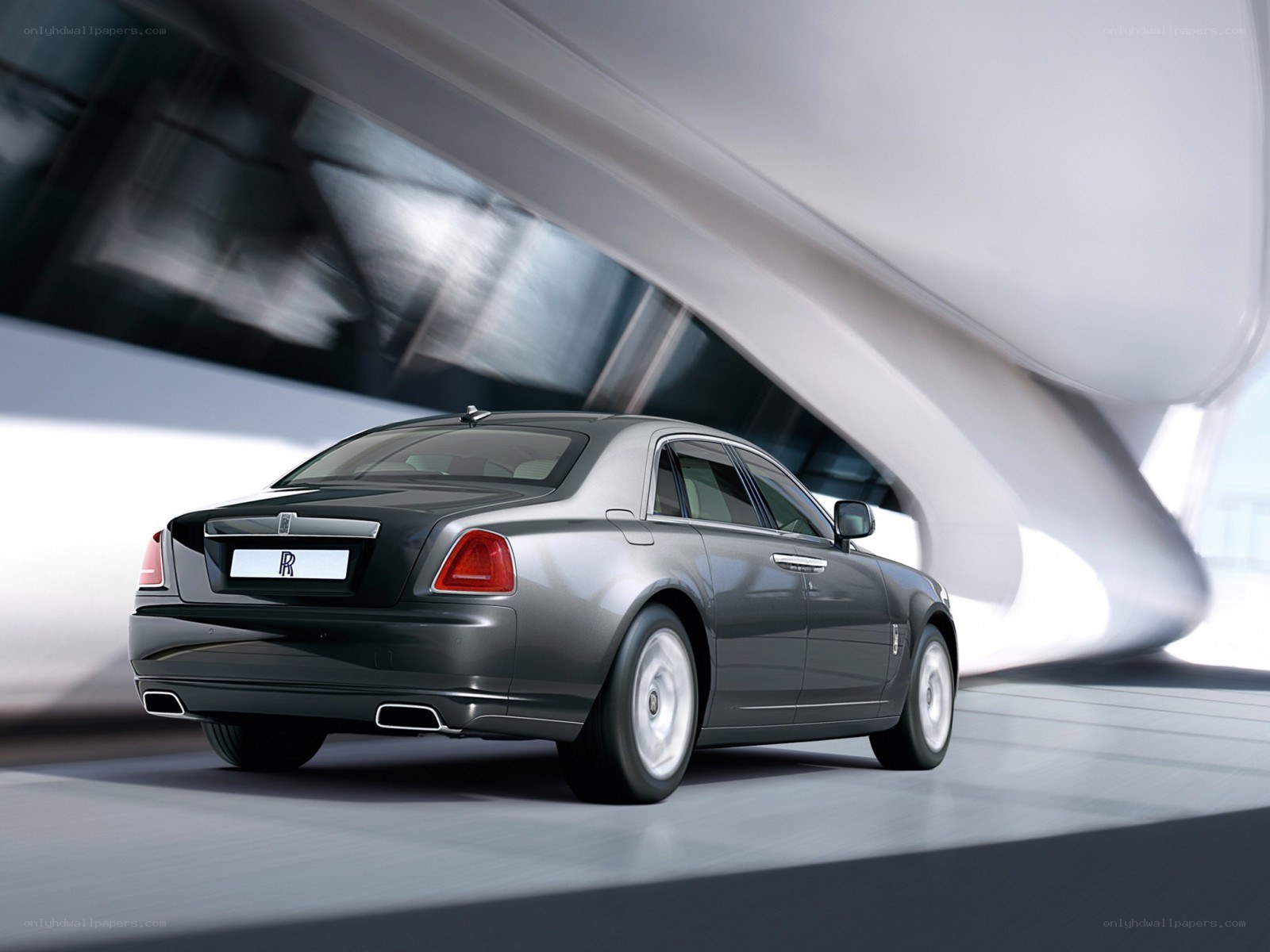 Rolls-Royce Ghost in motion