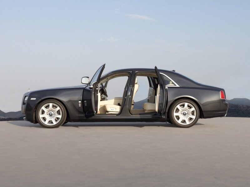 Rolls-Royce Ghost with open doors