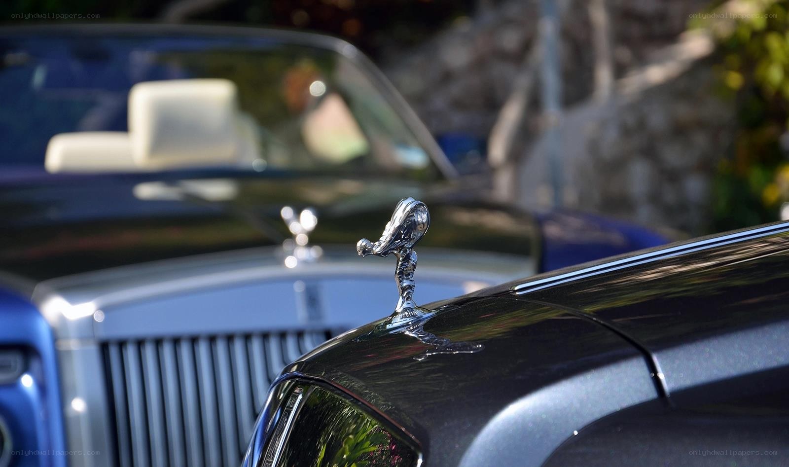 Rolls-Royce hood ornament