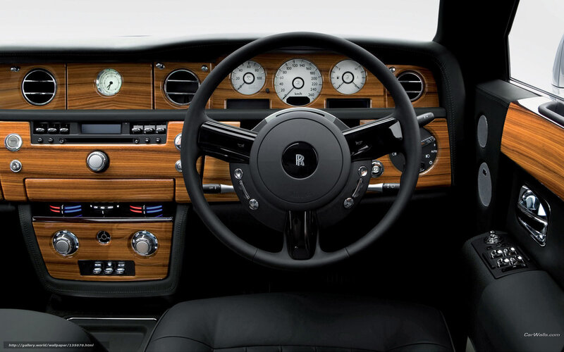 Rolls-Royce interior dashboard