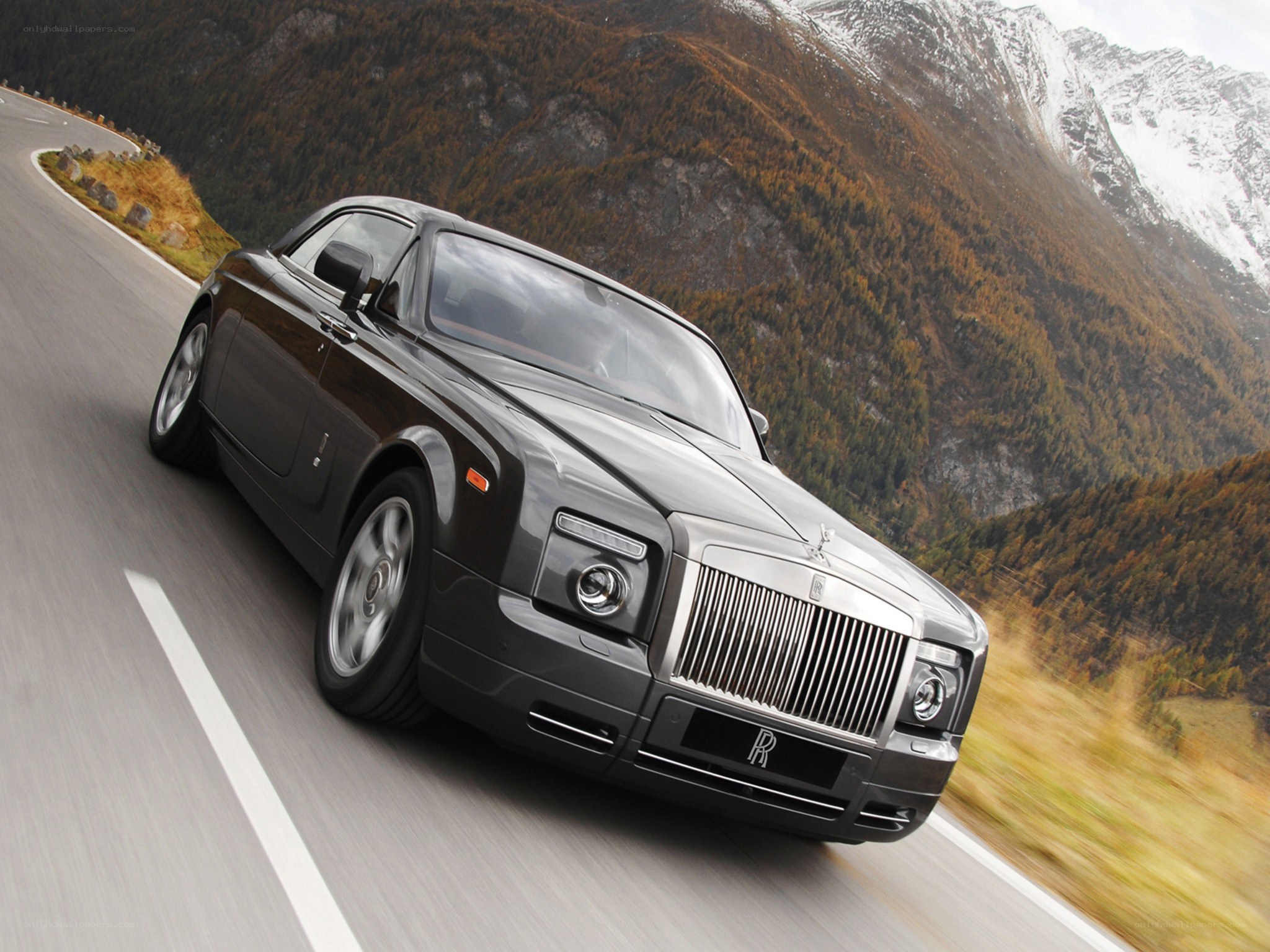 Rolls-Royce on mountain road