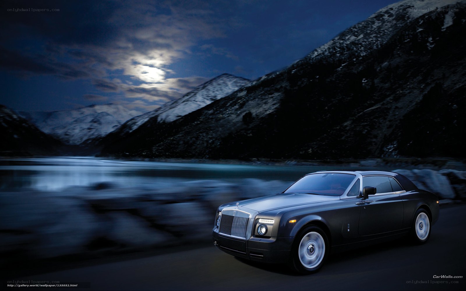 Rolls-Royce on mountain road