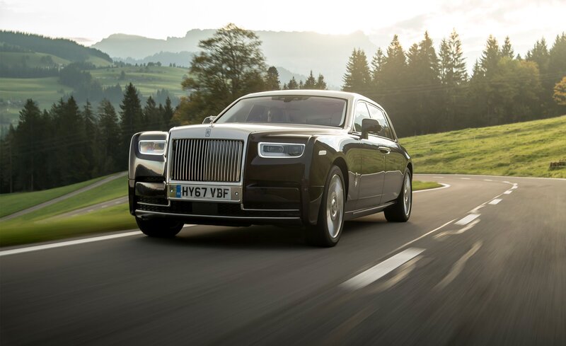 Rolls-Royce Phantom — Black, Serene