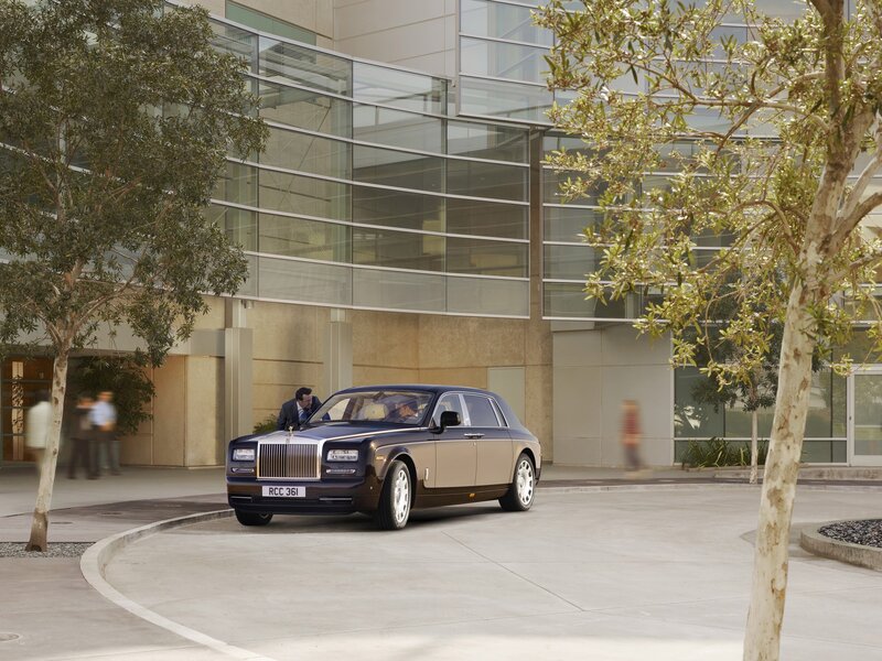 Rolls-Royce Phantom — Blue