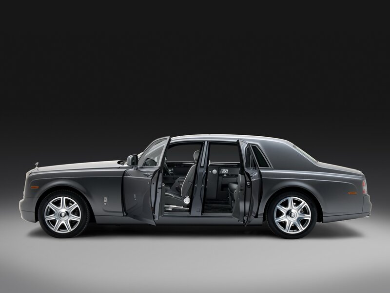 Rolls-Royce Phantom luxury car