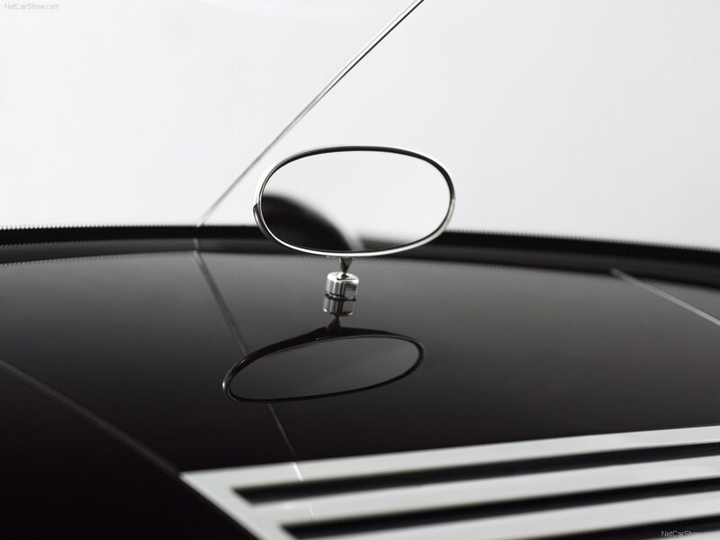 Rolls-Royce Spirit of Ecstasy