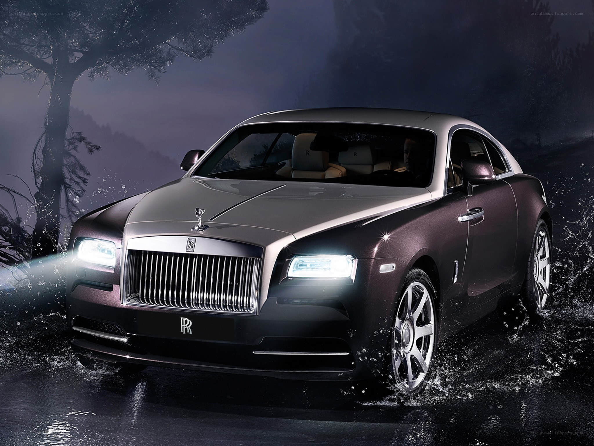 Rolls-Royce Wraith in water