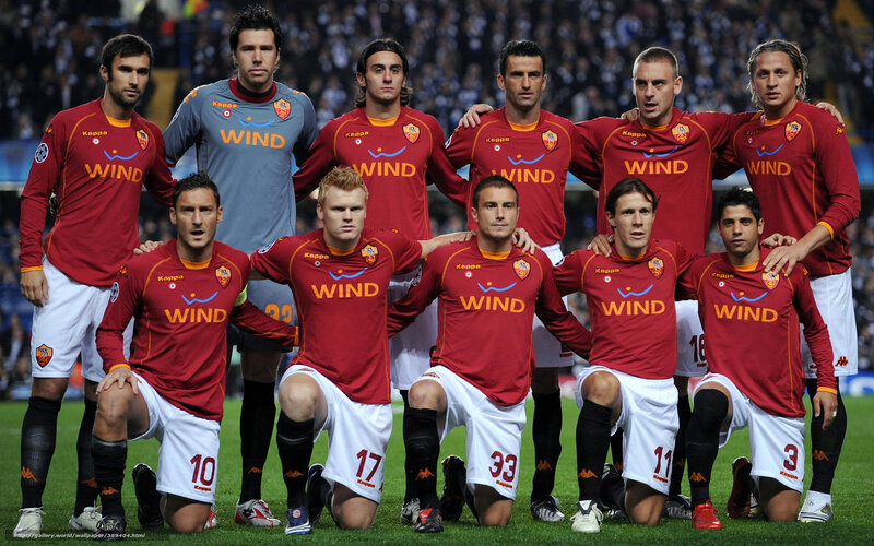 Roma football team group photo