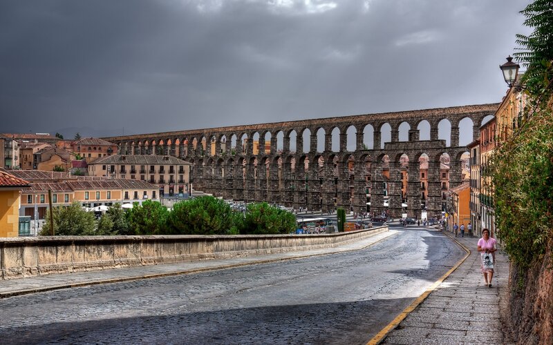 Roman Aqueduct in Segovia — Gray, Dramatic, Afternoon