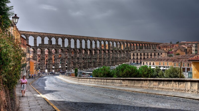 Roman Aqueduct in Segovia — Gray