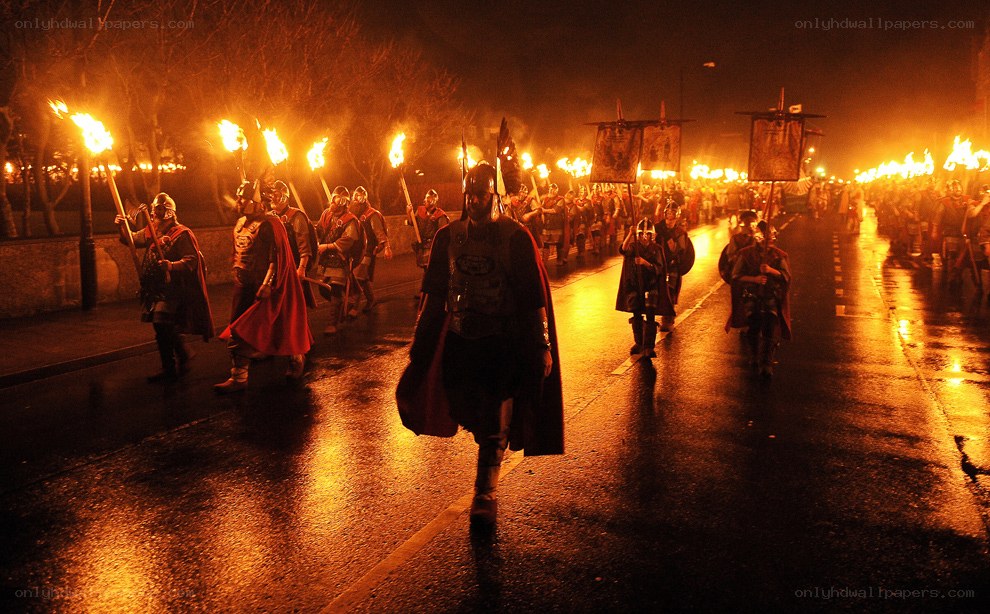 Roman soldiers at night parade