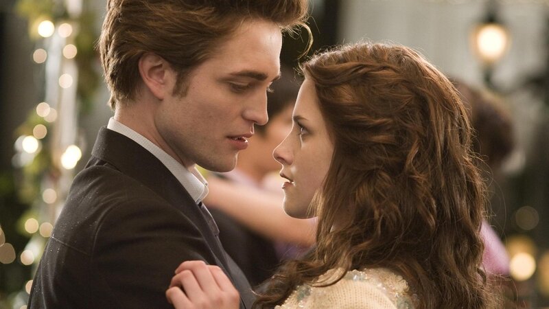 romantic dance scene