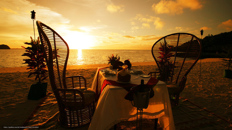 Romantic Dinner on Beach — Gold